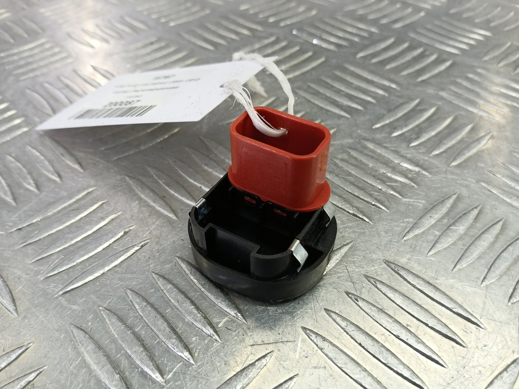 кнопка стеклоподъемника FORD Fusion 1.4 MT (80 л.с.)Fusion  I рестайлинг (2005—2012) Хетчбэк 1107243, 630 рублей, Москва