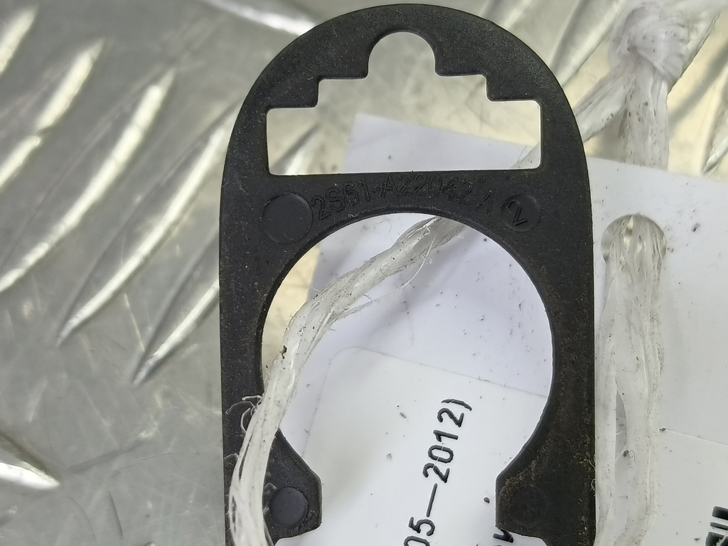 прокладка ручки двери FORD Fusion 1.4 MT (80 л.с.)Fusion  I рестайлинг (2005—2012) Хетчбэк 1511336, 520 рублей, Москва