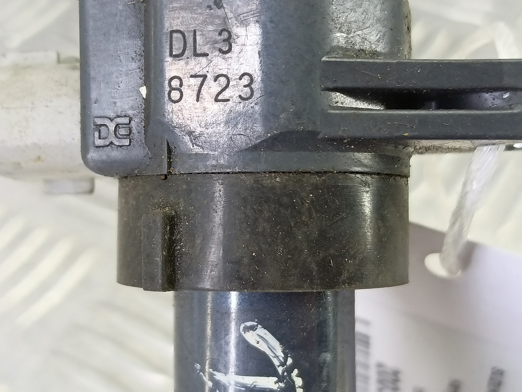 катушка зажигания SUZUKI Grand Vitara 2.0 4WD MT (140 л.с.)Grand Vitara  II (2005—2008) Внедорожник 3340051K40, 980 рублей, Москва