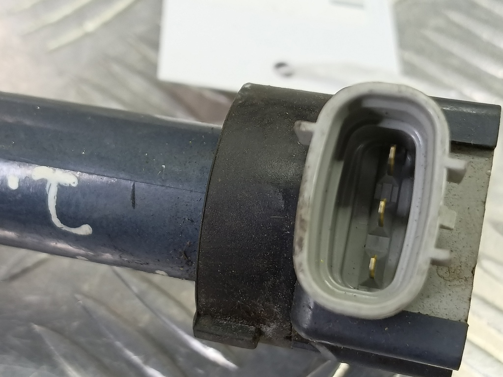 катушка зажигания SUZUKI Grand Vitara 2.4 AT (169 л.с.)Grand Vitara  II рестайлинг (2008—2012) Внедорожник 3340051K40, 980 рублей, Москва