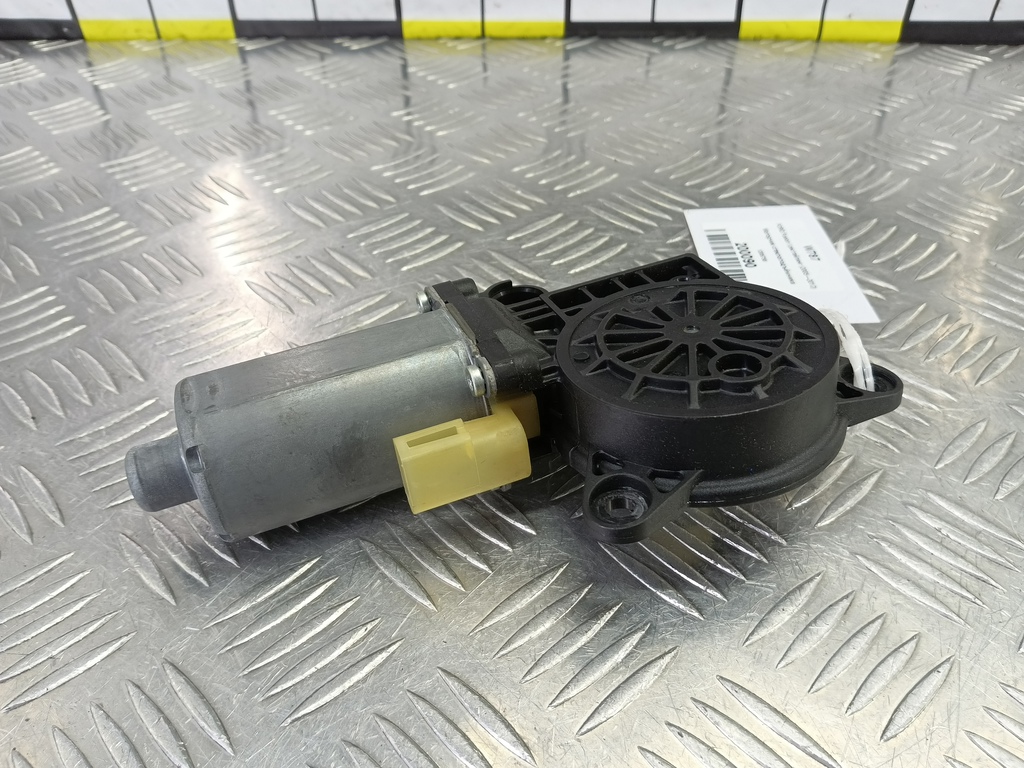 моторчик стеклоподъёмника FORD Fusion 1.4 MT (80 л.с.)Fusion  I рестайлинг (2005—2012) Хетчбэк 1205750, 520 рублей, Москва