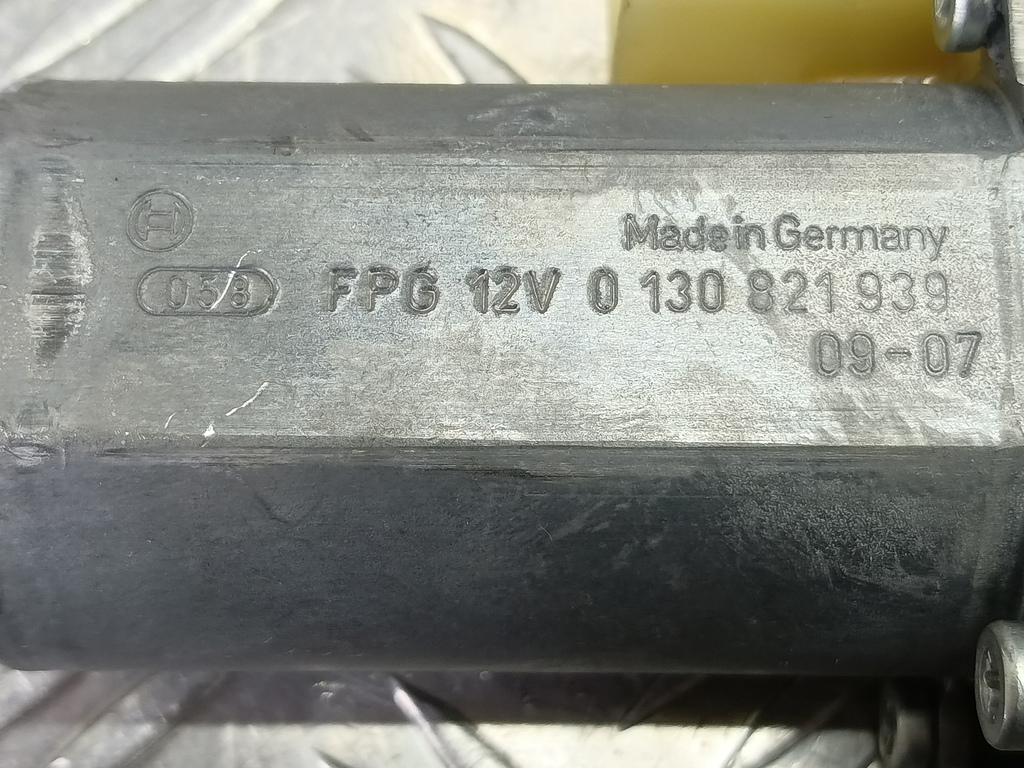 моторчик стеклоподъёмника FORD Fusion 1.4 MT (80 л.с.)Fusion  I рестайлинг (2005—2012) Хетчбэк 1205750, 520 рублей, Москва