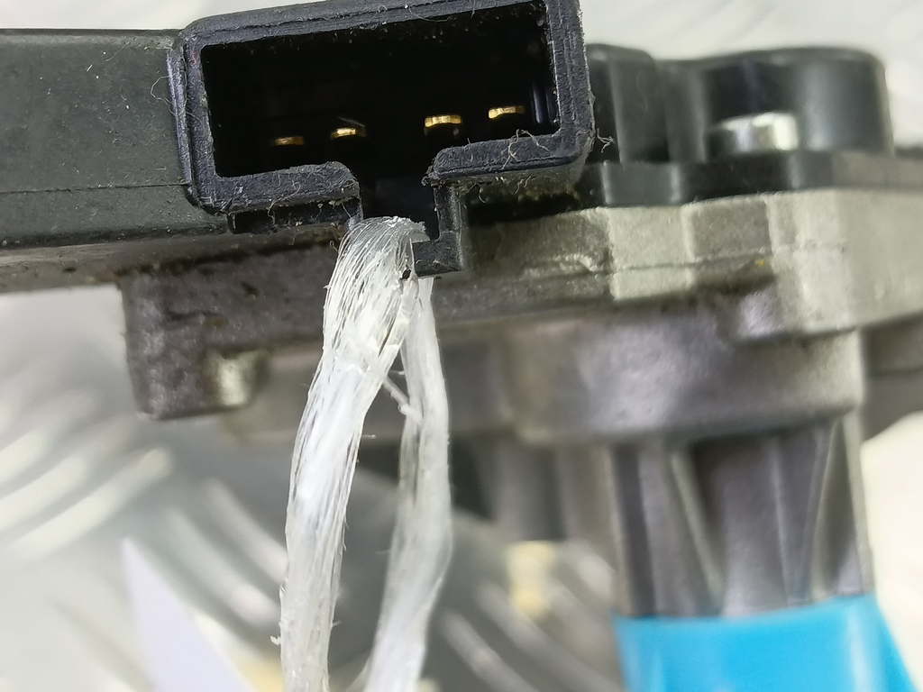 моторчик стеклоочистителя Kia Ceed  987001H000, 8109 рублей, Москва