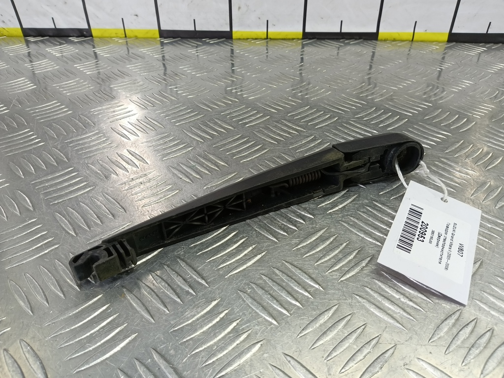 поводок стеклоочистителя (дворник) SUZUKI Grand Vitara 2.0 4WD MT (140 л.с.)Grand Vitara  II (2005—2008) Внедорожник 3882165J00, 630 рублей, Москва