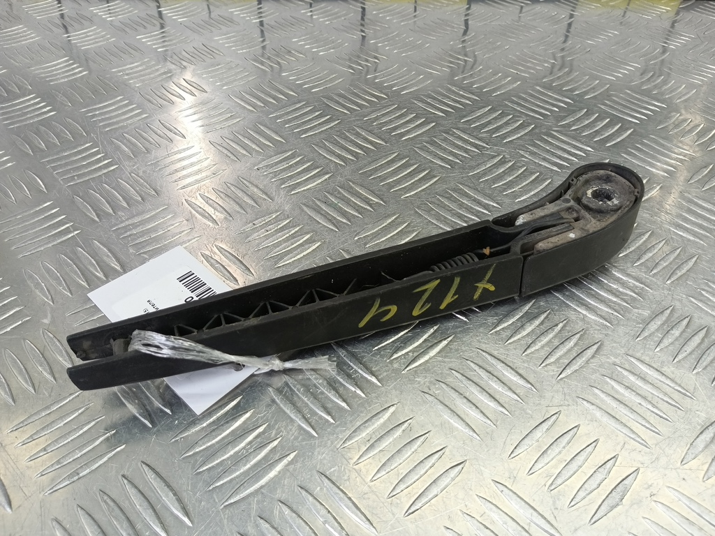 поводок стеклоочистителя (дворник) Kia Ceed  98811A2000, 980 рублей, Москва