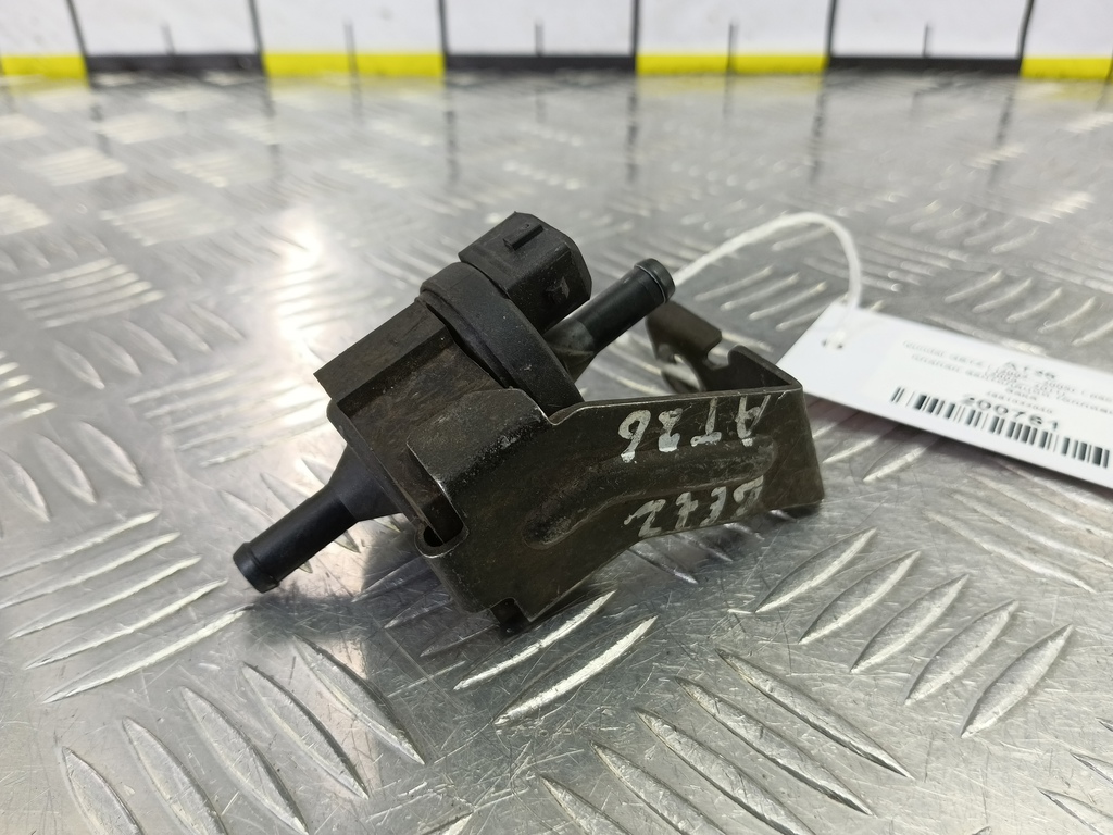 клапан вентиляции топливного бака Hyundai GETZ 1.6 MT (105 л.с.)Getz  I рестайлинг (2005—2011) Хетчбэк 2891022040, 1440 рублей, Москва