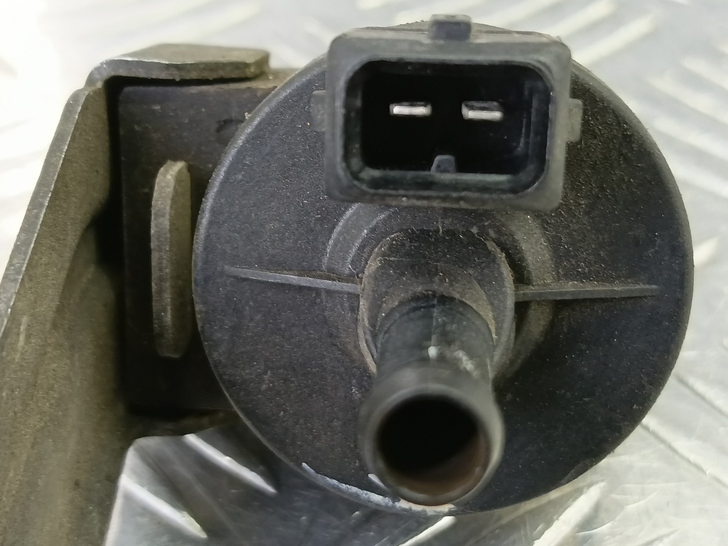 клапан вентиляции топливного бака Hyundai GETZ 1.6 MT (105 л.с.)Getz  I рестайлинг (2005—2011) Хетчбэк 2891022040, 1440 рублей, Москва