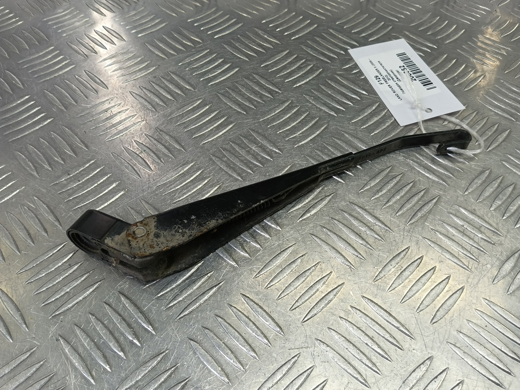 поводок стеклоочистителя (дворник) LAND ROVER FREELANDER  LR003297, 1440 рублей, Москва