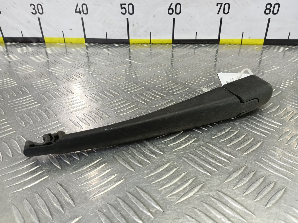 поводок стеклоочистителя (дворник) Kia Ceed  988111H000, 630 рублей, Москва