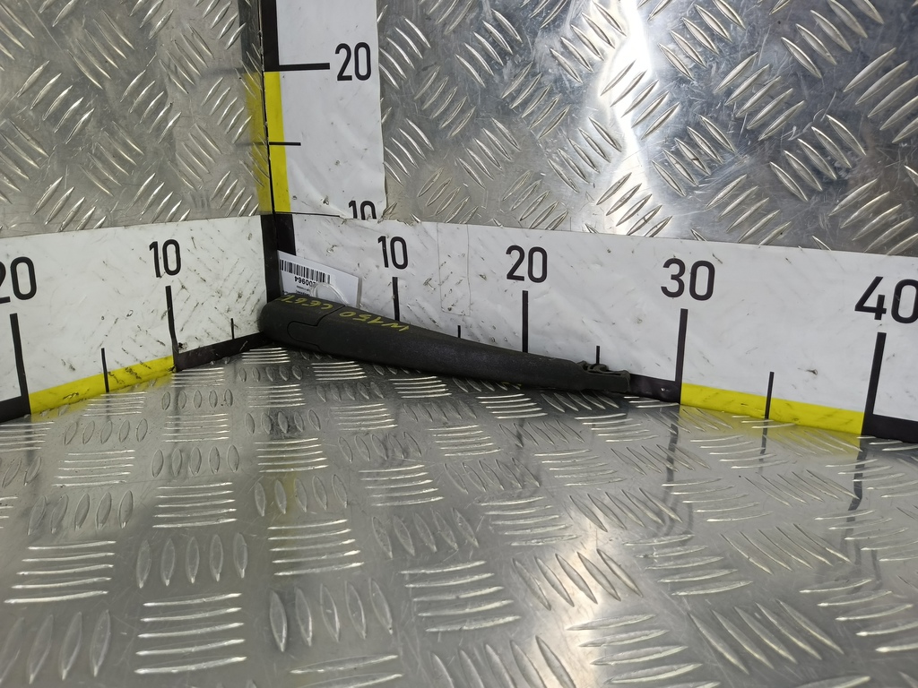 поводок стеклоочистителя (дворник) Kia Ceed  988111H000, 630 рублей, Москва