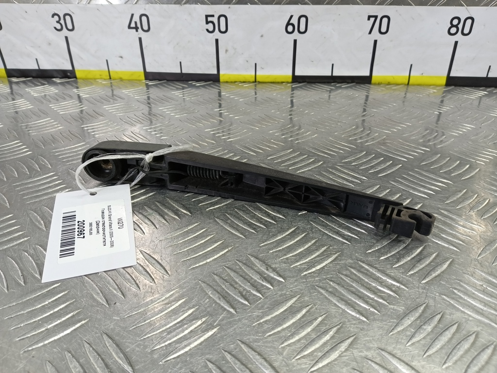 поводок стеклоочистителя (дворник) SUZUKI Grand Vitara 2.0 4WD MT (140 л.с.)Grand Vitara  II (2005—2008) Внедорожник 3882165J00, 630 рублей, Москва