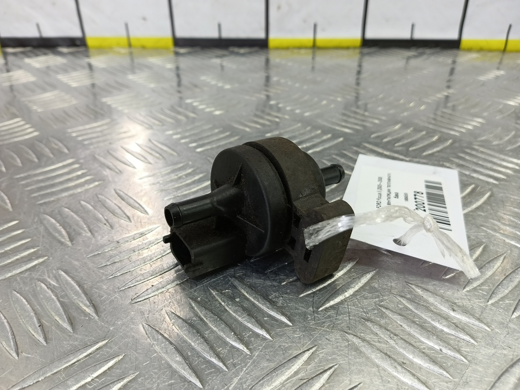 клапан вентиляции топливного бака FORD Focus  1669555, 980 рублей, Москва