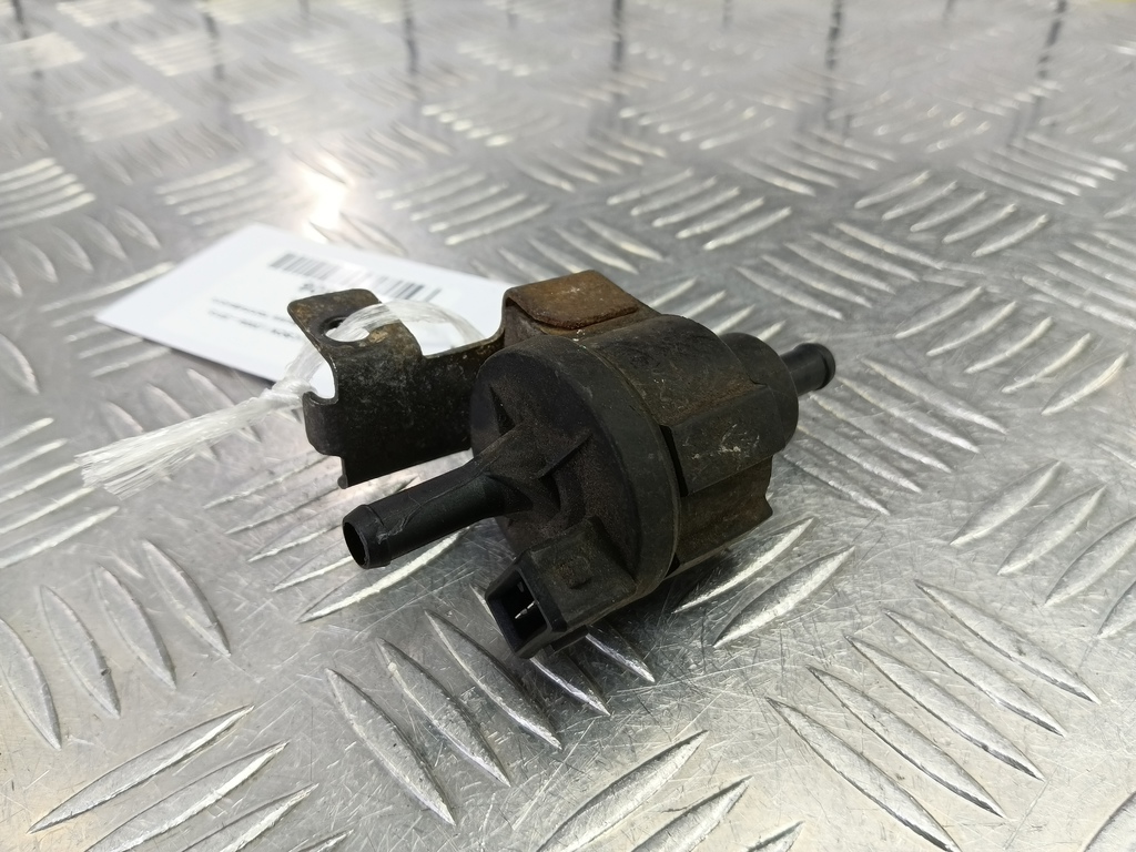 клапан вентиляции топливного бака Hyundai TUCSON  2891022040, 1440 рублей, Москва