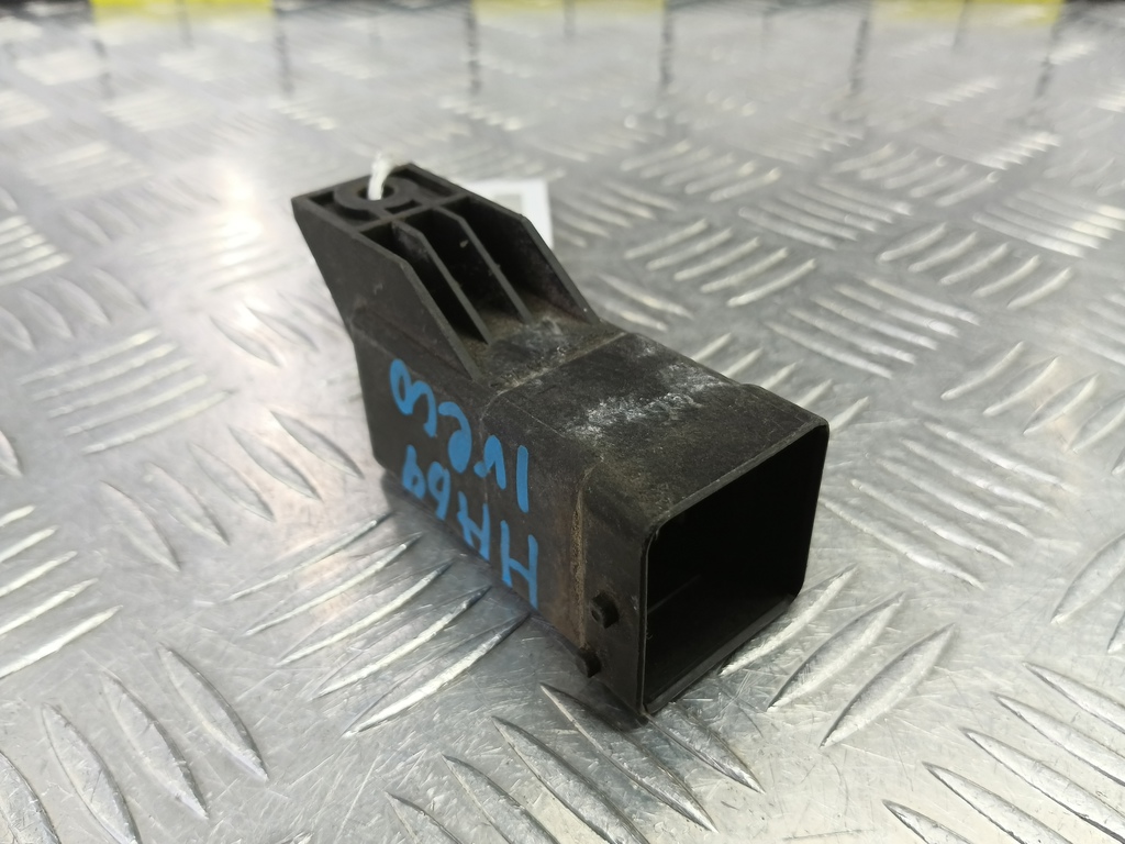 реле свечей накала Iveco Daily  69500830, 4079 рублей, Москва