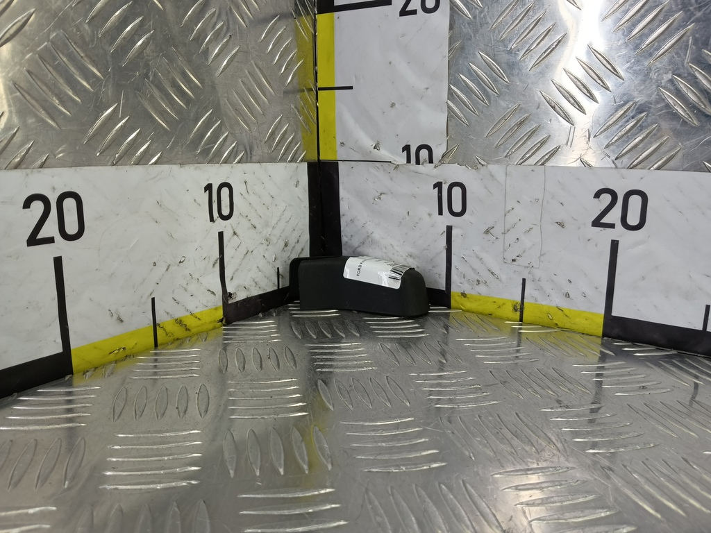 крышка FORD Focus  1493162, 860 рублей, Москва