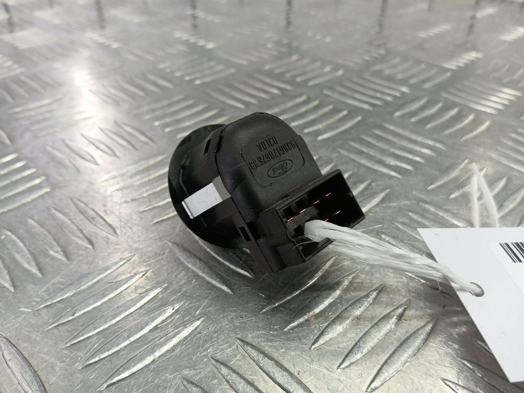 кнопка регулировки зеркал FORD Fusion 1.4 MT (80 л.с.)Fusion  I рестайлинг (2005—2012) Хетчбэк 4495427, 520 рублей, Москва