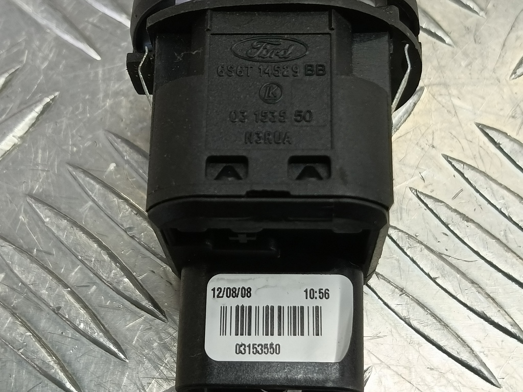 кнопка стеклоподъемника FORD Fusion 1.4 MT (80 л.с.)Fusion  I рестайлинг (2005—2012) Хетчбэк 1459691, 2010 рублей, Москва