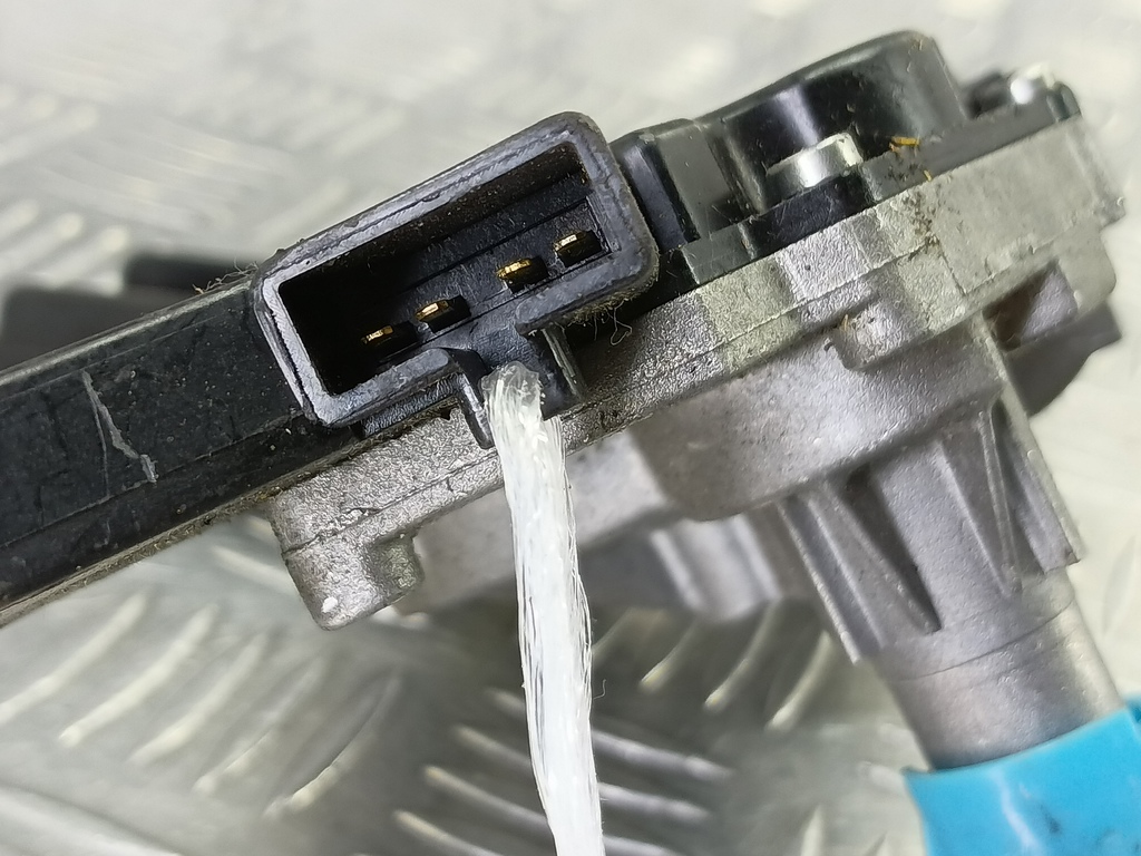 моторчик стеклоочистителя Kia Ceed  987001H000, 8109 рублей, Москва