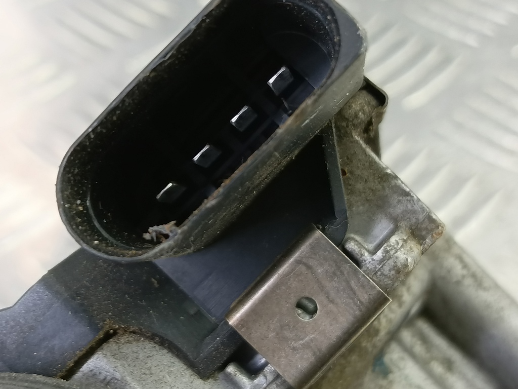 моторчик стеклоочистителя FORD Focus 2.0 AMT (160 л.с.)Focus  III рестайлинг (2014—2019) Седан BM5Z17508S, 16500 рублей, Москва