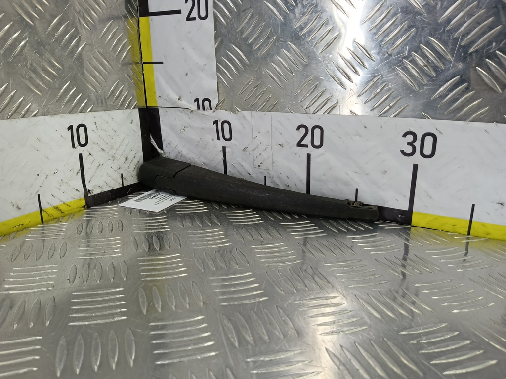 поводок стеклоочистителя (дворник) Kia Ceed  988111H000, 630 рублей, Москва