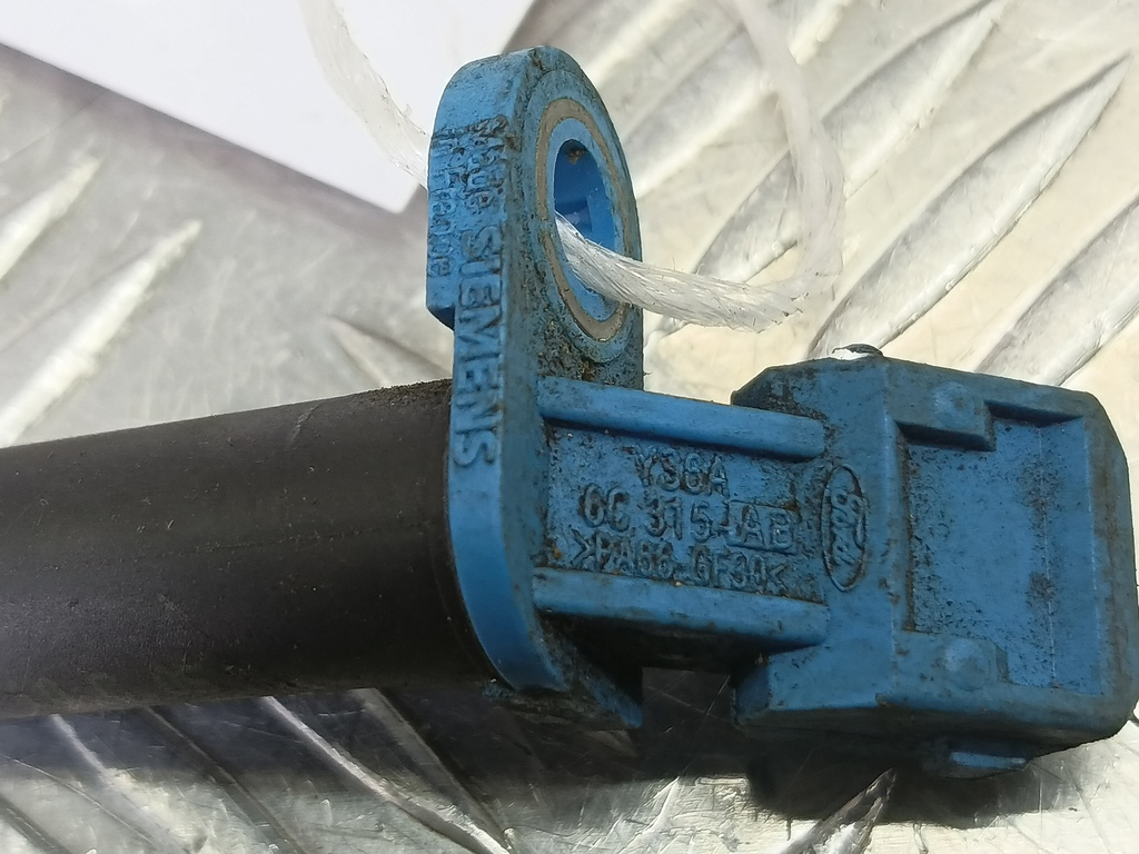 датчик положения коленвала FORD Focus Focus 1110834, 1090 рублей, Москва