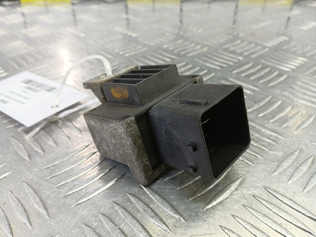 реле свечей накала Opel Movano  4422144, 3850 рублей, Москва