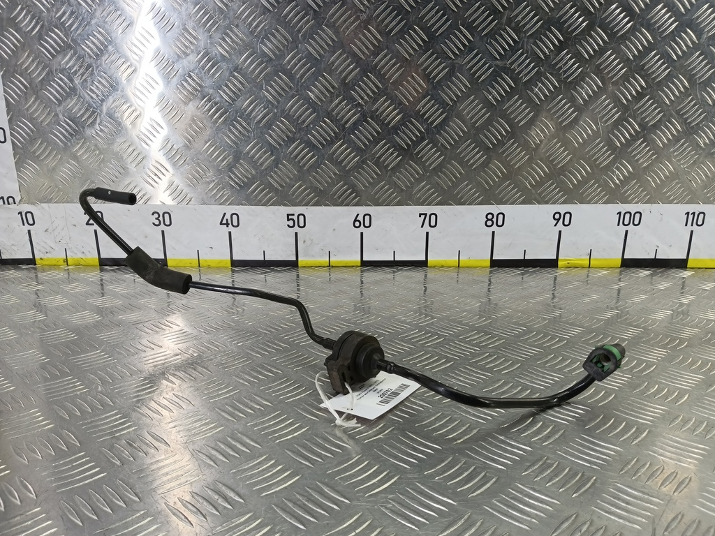 клапан вентиляции топливного бака FORD Focus  2012635, 4430 рублей, Москва