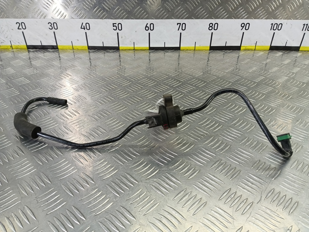 клапан вентиляции топливного бака FORD Focus  2012635, 4430 рублей, Москва