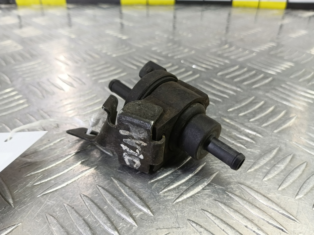 клапан вентиляции топливного бака Hyundai TUCSON  2891022040, 1440 рублей, Москва