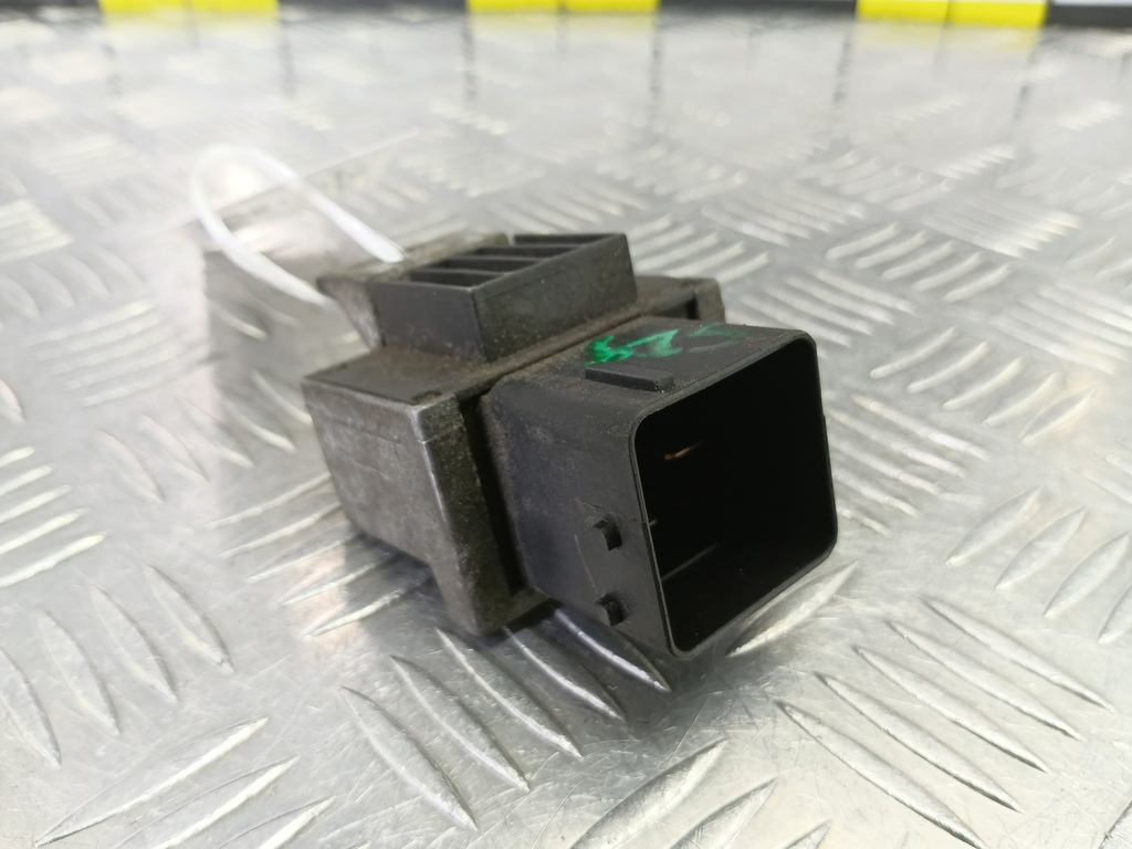 реле свечей накала Citroen Berlingo  598140, 6150 рублей, Москва