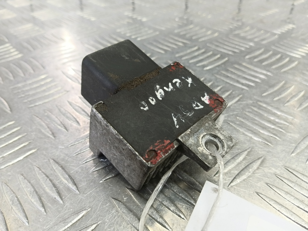 реле свечей накала Renault Kangoo  7700115078, 5230 рублей, Москва