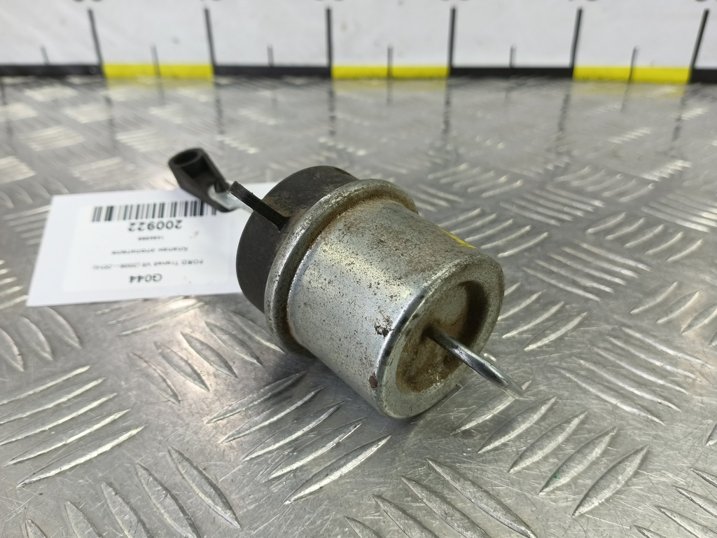 клапан отопителя FORD Transit  1494868, 1440 рублей, Москва