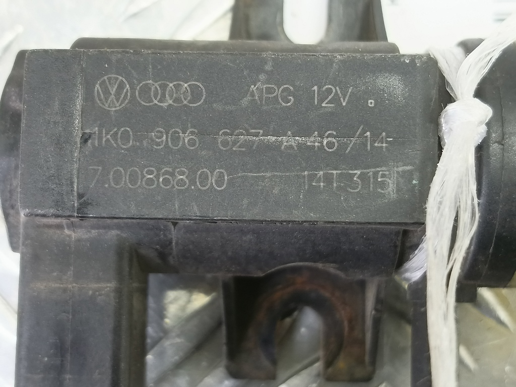 клапан электромагнитный Volkswagen Transporter  1K0906627A, 4079 рублей, Москва