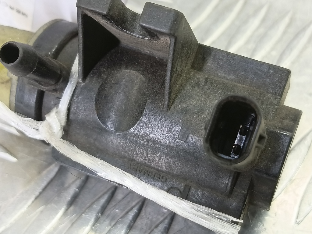 клапан электромагнитный MERCEDES-BENZ Sprinter  A0091533128, 1210 рублей, Москва