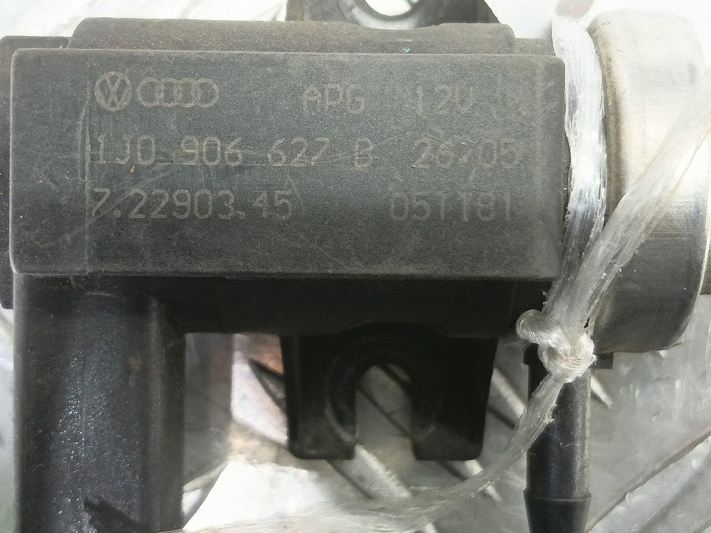 клапан электромагнитный Volkswagen Transporter  1J0906627B, 4079 рублей, Москва