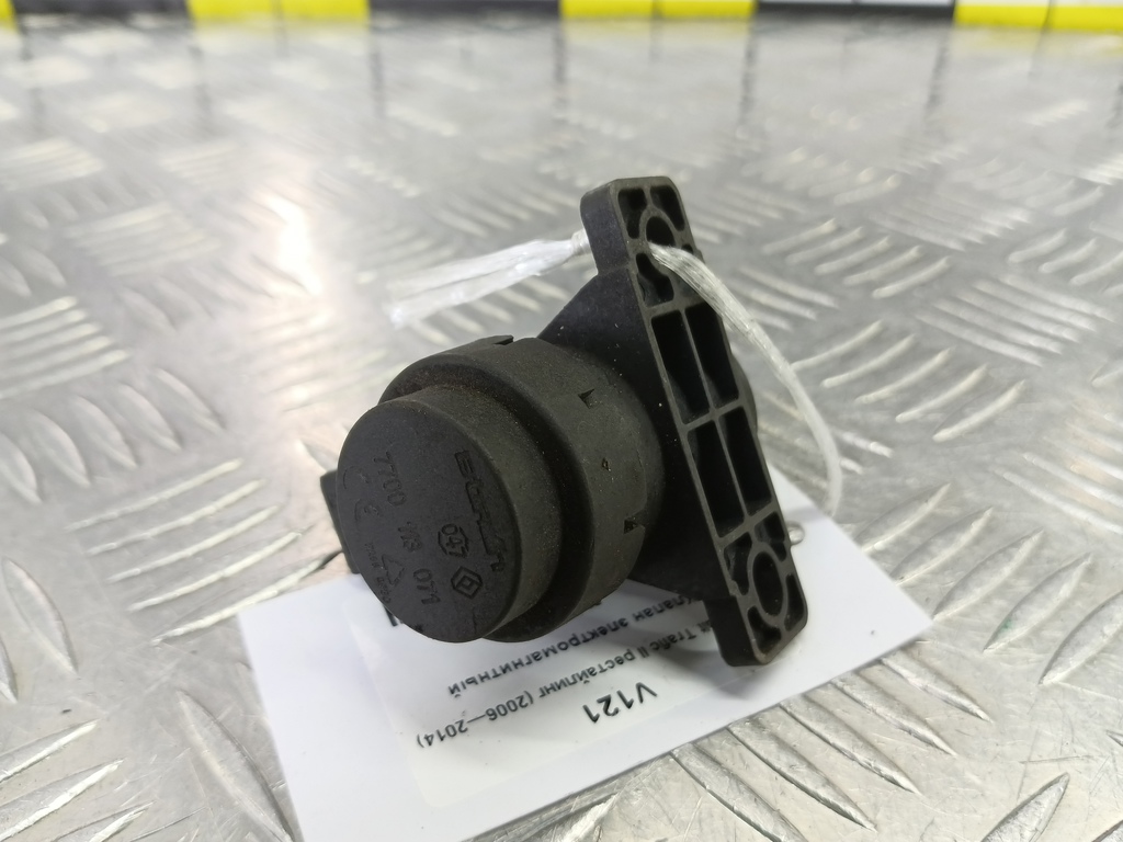 клапан электромагнитный Renault Trafic  7700113071, 4079 рублей, Москва