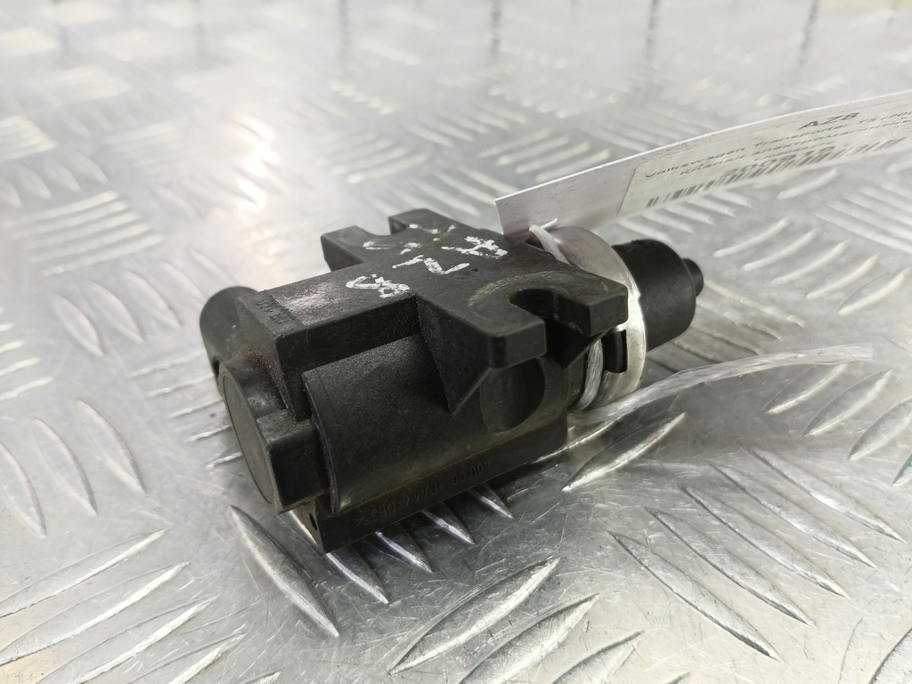 клапан электромагнитный Volkswagen Transporter  1J0906627C, 4079 рублей, Москва