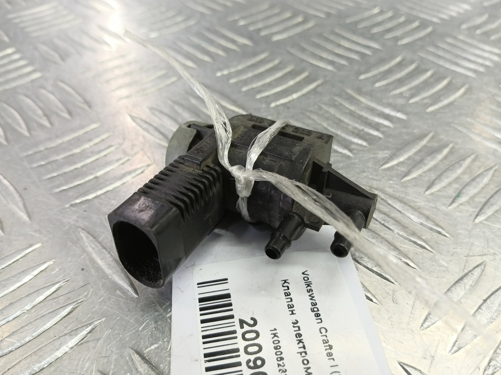 клапан электромагнитный Volkswagen Crafter  1K0906283A, 520 рублей, Москва