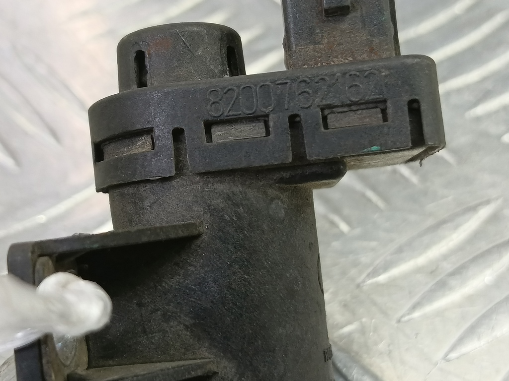 клапан электромагнитный Renault Kangoo  8200762162, 1210 рублей, Москва