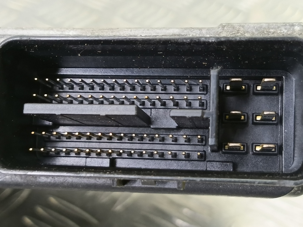 блок управления двигателем MITSUBISHI COLT  1860A708, 2700 рублей, Москва