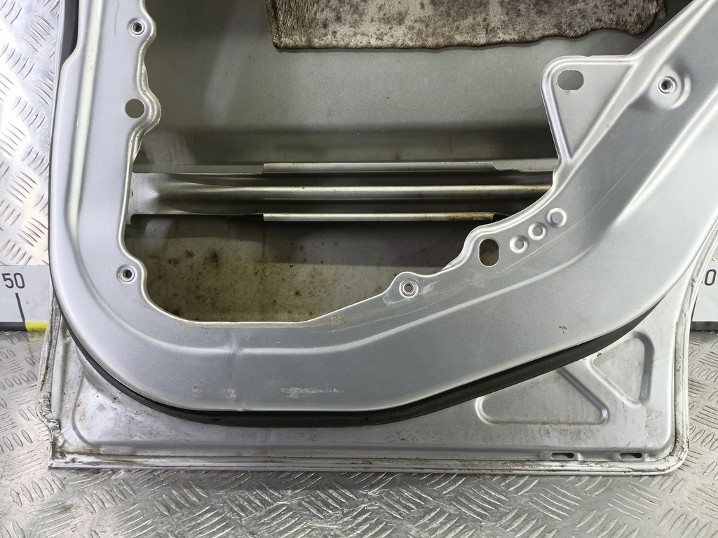 дверь FORD Fusion 1.4 MT (80 л.с.)Fusion  I рестайлинг (2005—2012) Хетчбэк 1692555, 4770 рублей, Москва