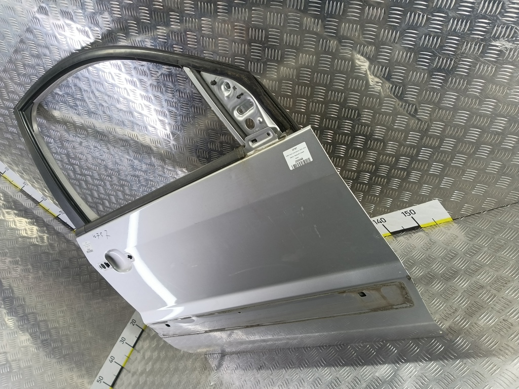 дверь FORD Fusion 1.4 MT (80 л.с.)Fusion  I рестайлинг (2005—2012) Хетчбэк 1692547, 9030 рублей, Москва