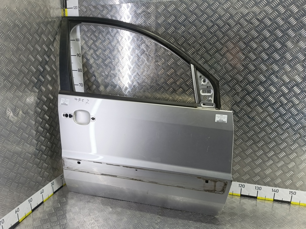 дверь FORD Fusion 1.4 MT (80 л.с.)Fusion  I рестайлинг (2005—2012) Хетчбэк 1692547, 9030 рублей, Москва