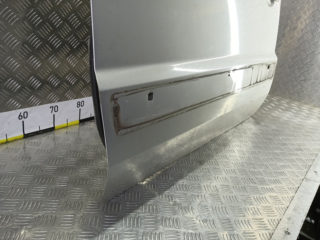 дверь FORD Fusion 1.4 MT (80 л.с.)Fusion  I рестайлинг (2005—2012) Хетчбэк 1692551, 11330 рублей, Москва