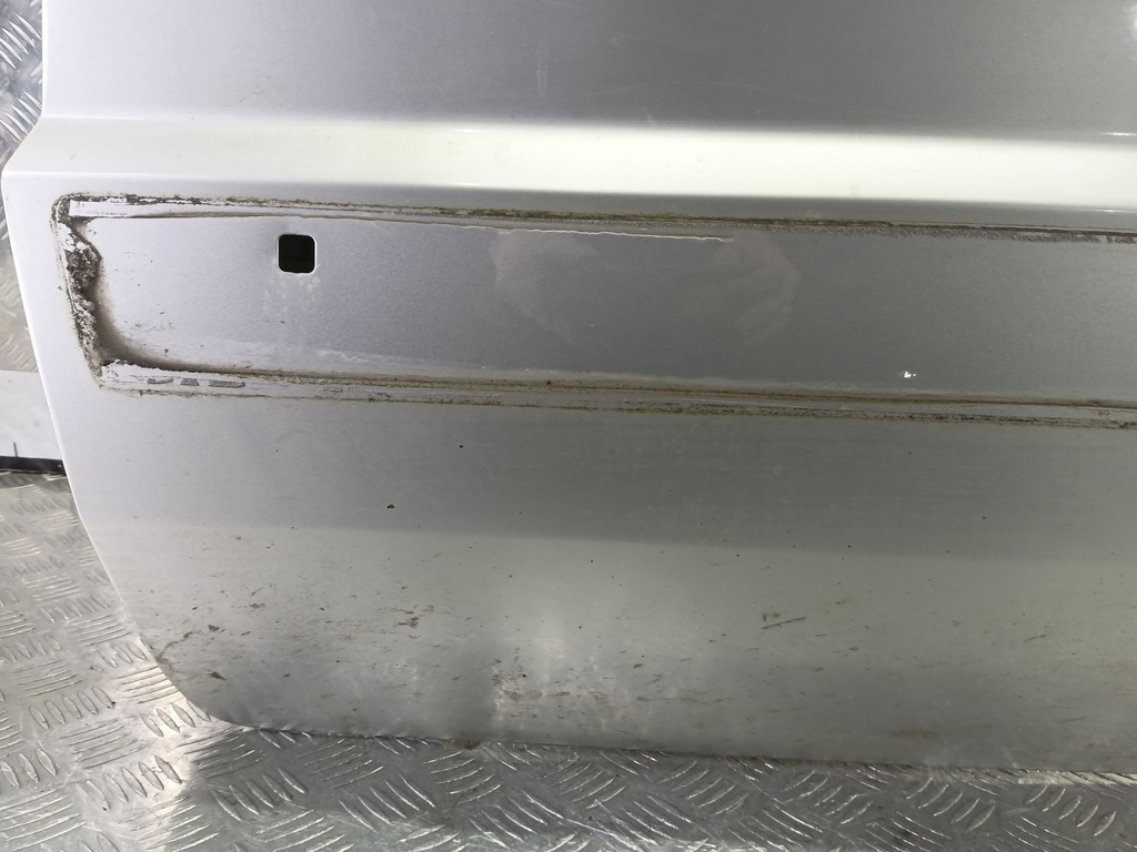 дверь FORD Fusion 1.4 MT (80 л.с.)Fusion  I рестайлинг (2005—2012) Хетчбэк 1692551, 11330 рублей, Москва