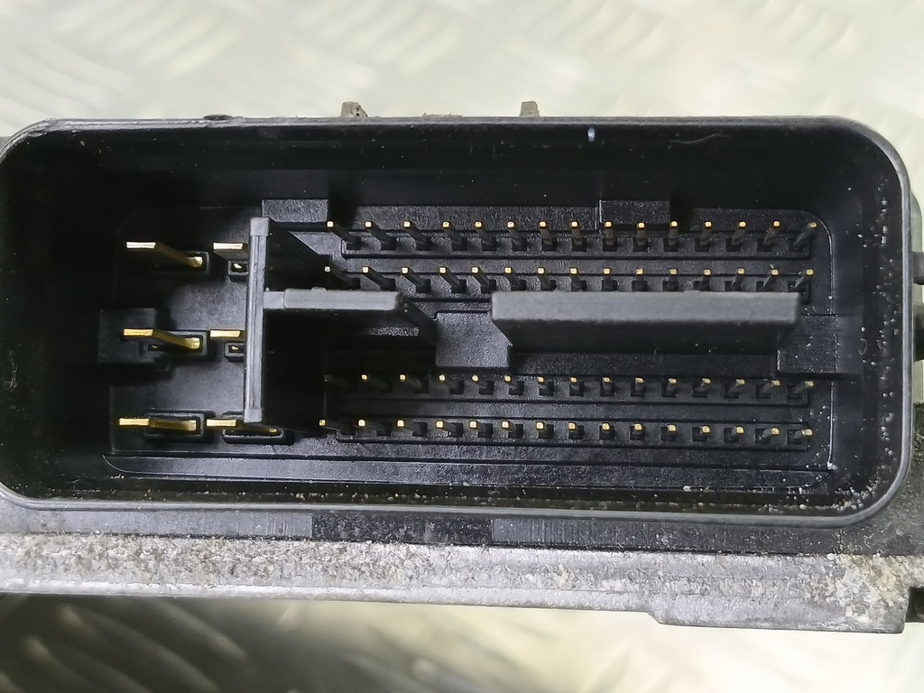 блок управления двигателем MITSUBISHI COLT  1860A441, 3279 рублей, Москва