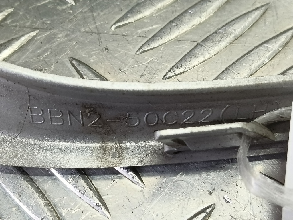 накладка бампера переднего MAZDA 3  BDL450C22, 1320 рублей, Москва