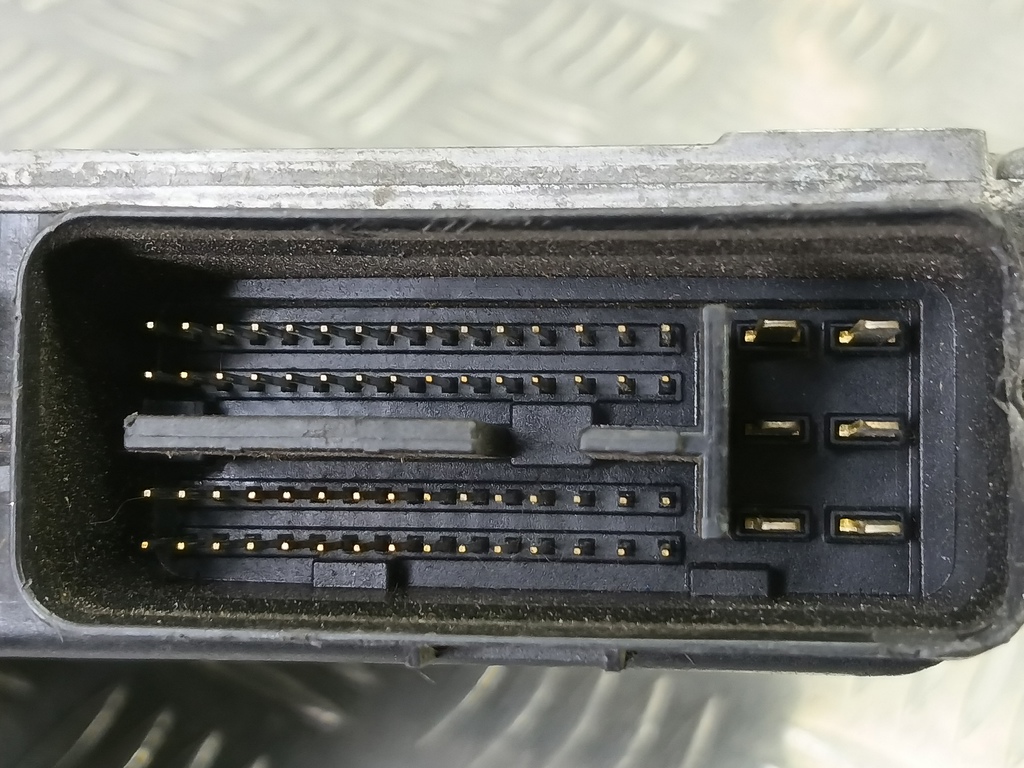 блок управления двигателем MITSUBISHI COLT  1860A441, 3279 рублей, Москва