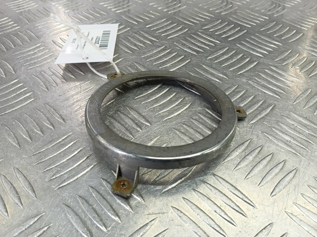 накладка бампера переднего Hyundai TUCSON 2.0 MT (140 л.с.)Tucson  I (2004—2011) Внедорожник 865552E000, 750 рублей, Москва