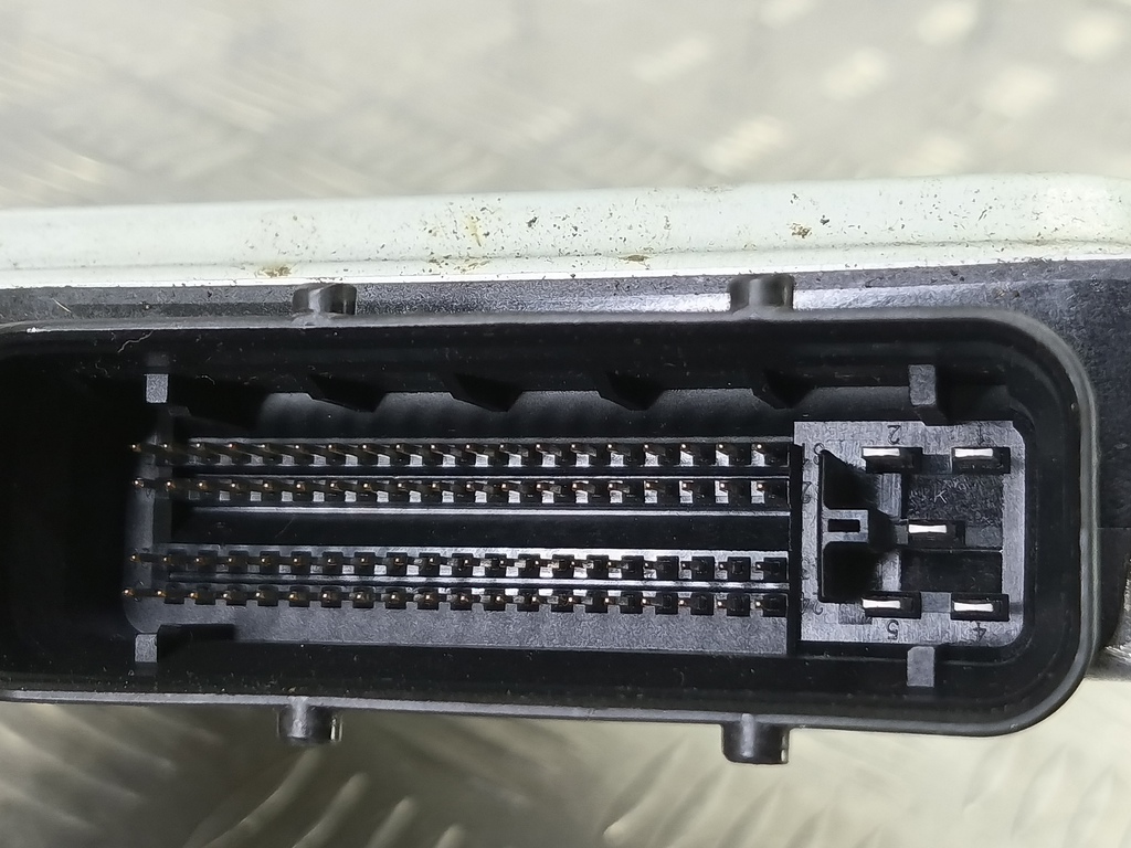 блок управления двигателем MITSUBISHI L200  2.5 DI-D MT (136 л.с.)L200  IV (2006—2014) Пикап 1860A549, 1550 рублей, Москва